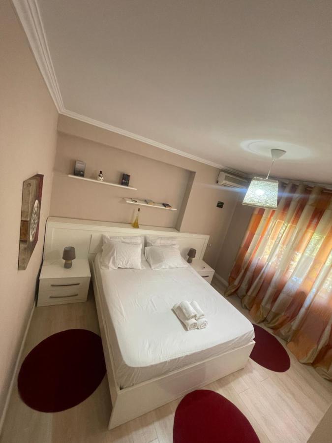 Apartment Centre View New Bazaar 티라나 외부 사진